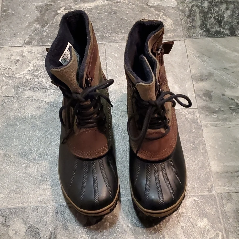 Sorel fancy lace